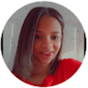 Meet your Posher, Carolina